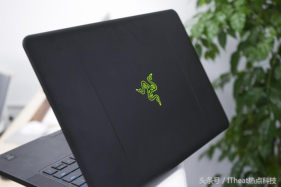 雷蛇灵刃是什么笔记本,雷蛇笔记本灵刃14寸测评