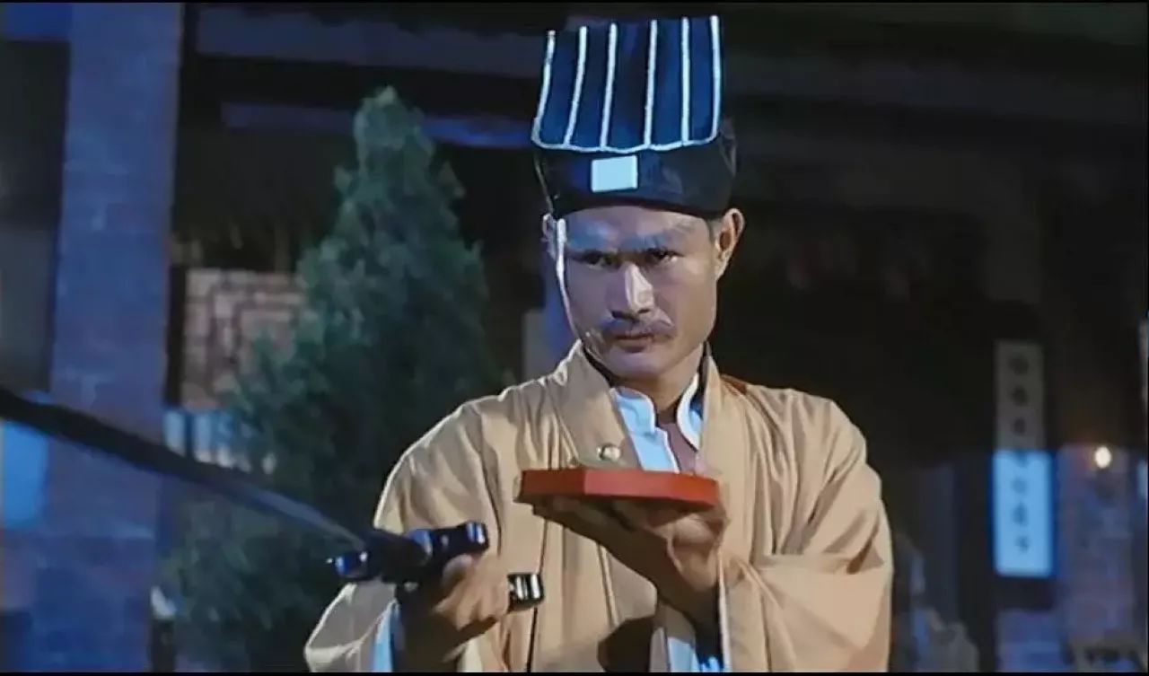 今天必须跪一下香港僵尸教父