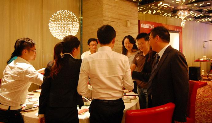 在甲方项目部工作好吗,在甲方公司做设计好吗