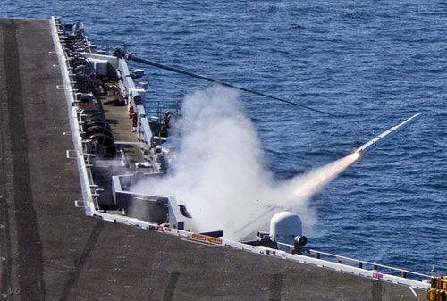 日本眼光独到选中一款美式*器武**:花大价钱也想要却被自已人坑惨了