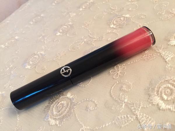 作为一个女孩子,我们应该要有很多唇膏,评测一下我收集的唇膏