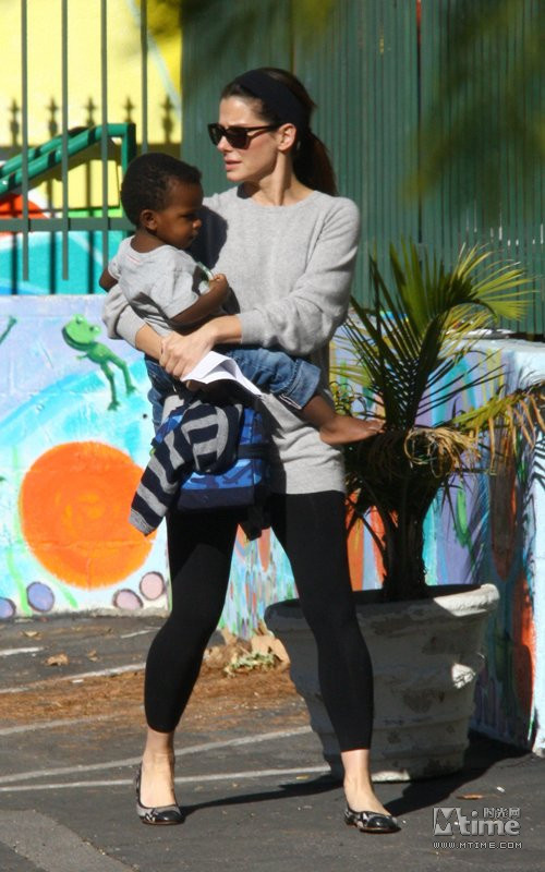 奥斯卡影后和她的孩子们