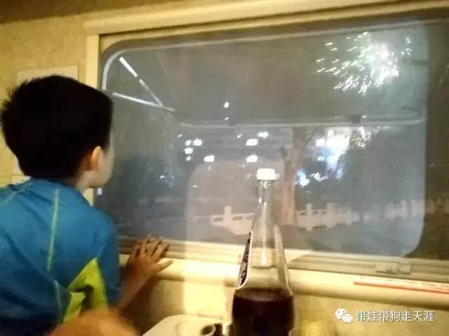 家在路上-房车漫游第17天丨贵阳-毕节，妹妹生病了