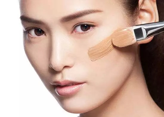 粉底液买错色号补救视频,粉底液买错色号怎么做修容