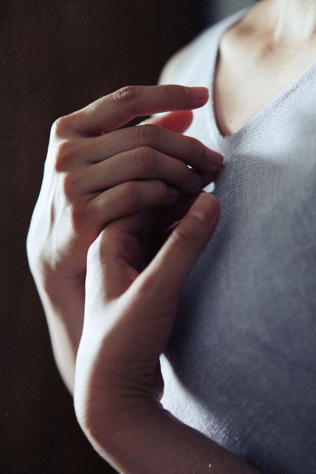 怀孕之后指甲要卸掉吗,怀孕了指甲有竖纹怎么办