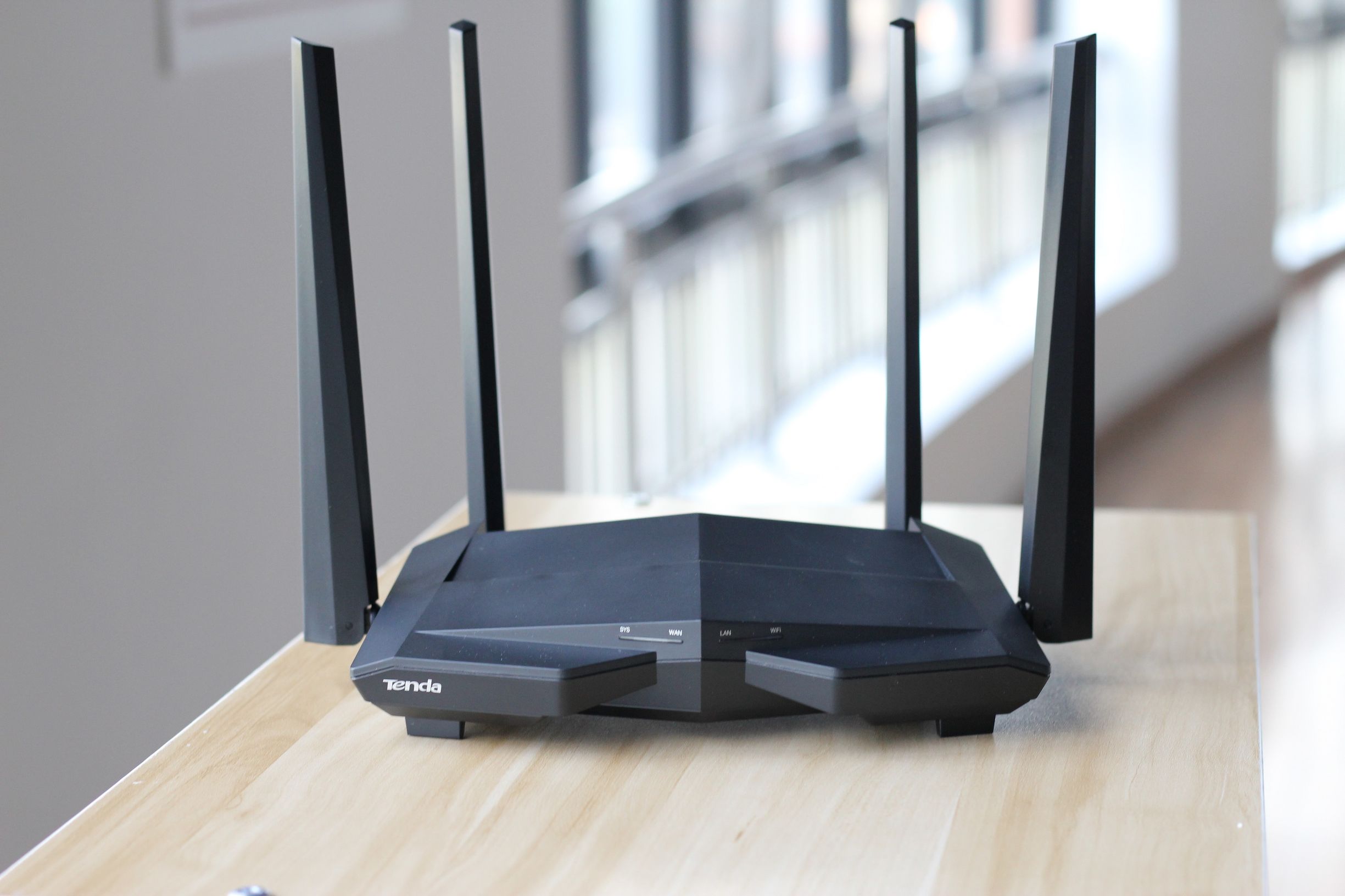 腾达ac10千兆路由器穿墙,腾达ac10与小米4a穿墙效果