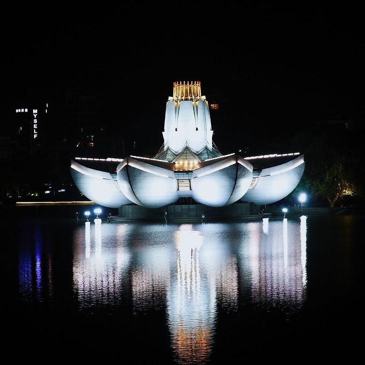 去东湖逛一圈,夏天去东湖哪个景区好玩