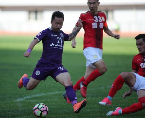 哈尔滨毅腾球迷助威,哈尔滨毅腾球迷打辽宁