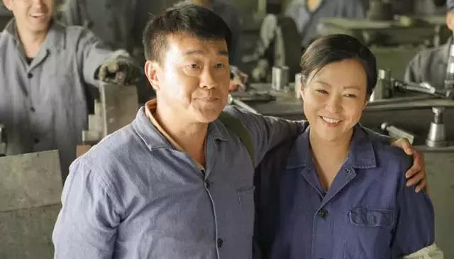 广场舞大妈都找到兼职工作,北京广场舞大妈跳舞视频