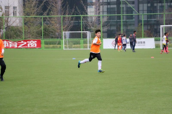 枣庄足球俱乐部球员,枣庄市及第足球俱乐部