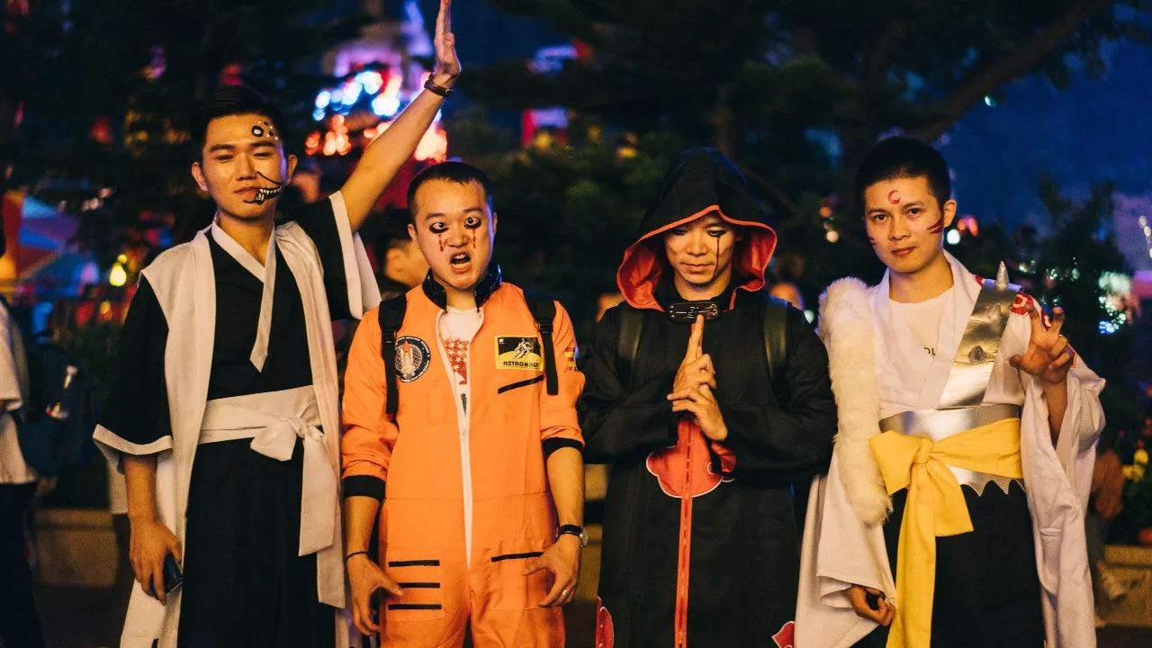 要说万圣节哪家强?这里可是连许巍都被吸引来一起“鬼”混了!