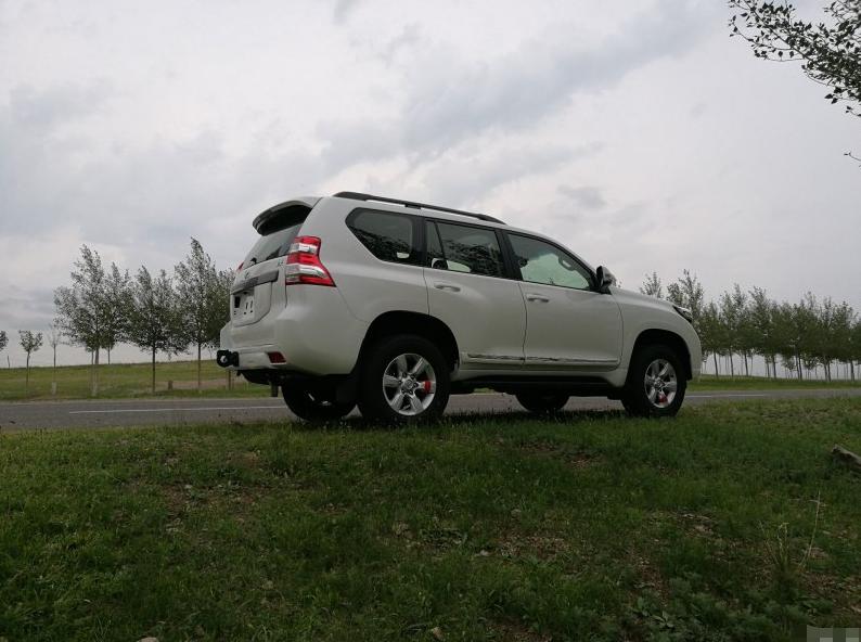 17年普拉多2700动力真实感受,霸道2700车主的真实感受