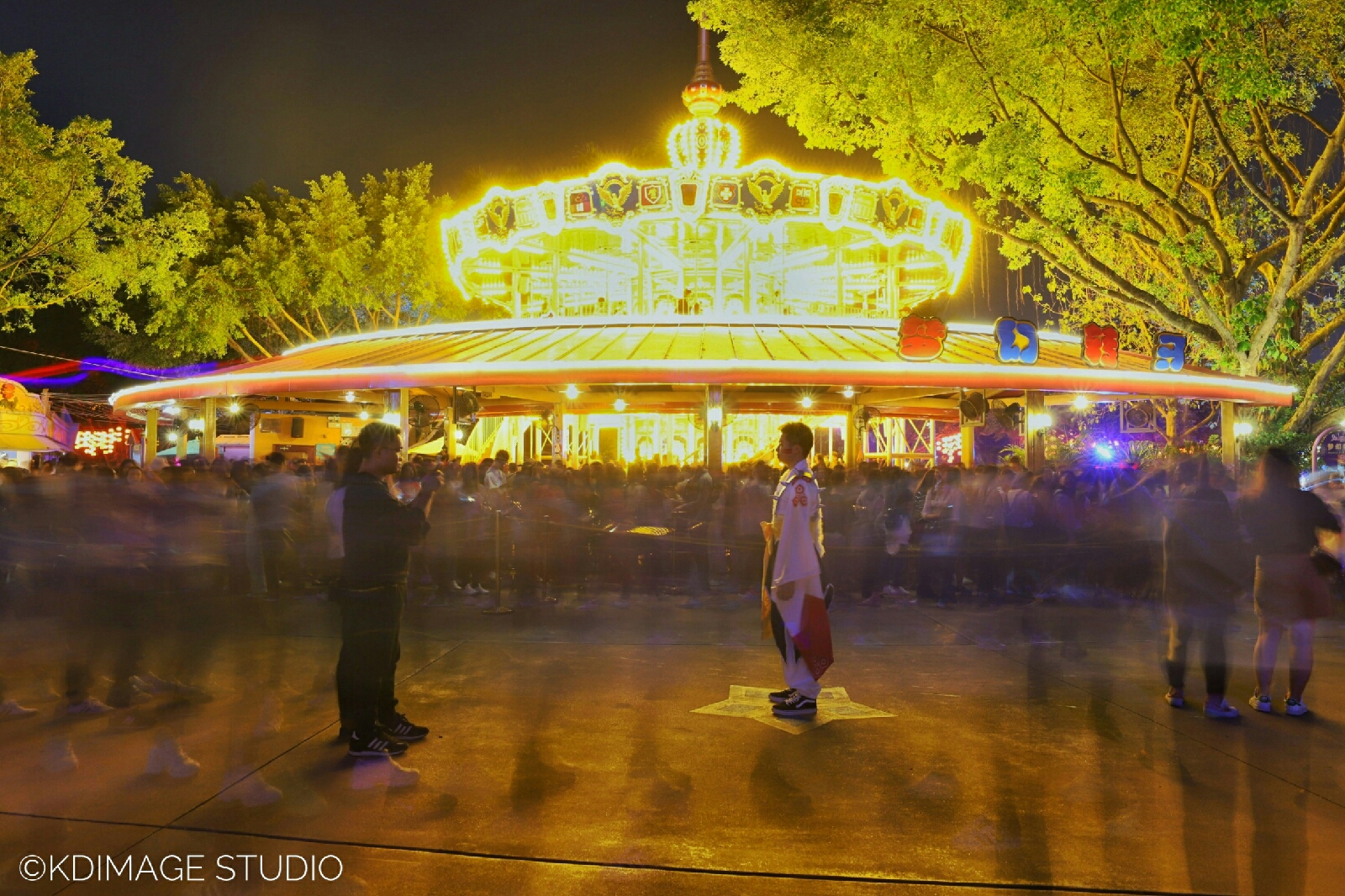 久违的狂欢:和许巍一起过长隆欢乐万圣节