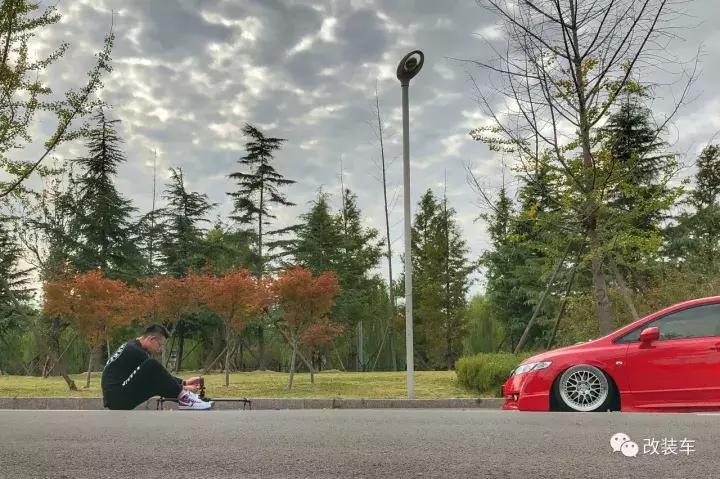 哪一年的8代思域适合改装,本田思域越来越帅