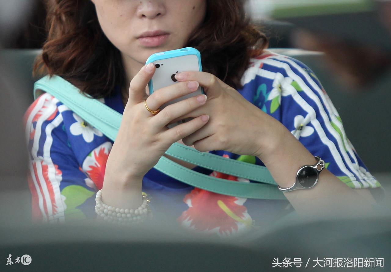 朋友圈里有股神、扫个二维码就能投资？请小心手机里这6种*局骗**！