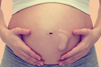 怀孕多久孕妇可以感觉到胎动,怀孕胎动位置示意图