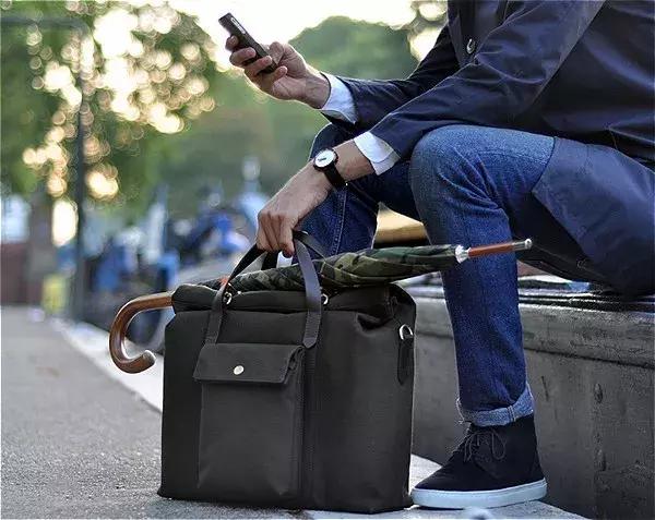 “双十一”不仅是女生专利，这10只设计师男包推荐给你！（下）