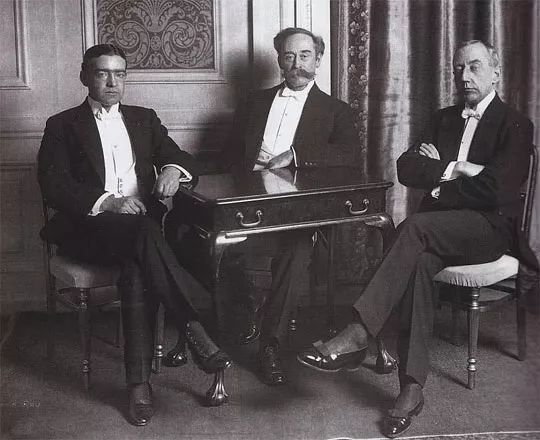 教你一秒看懂鞋子的英文,鞋子英文知识