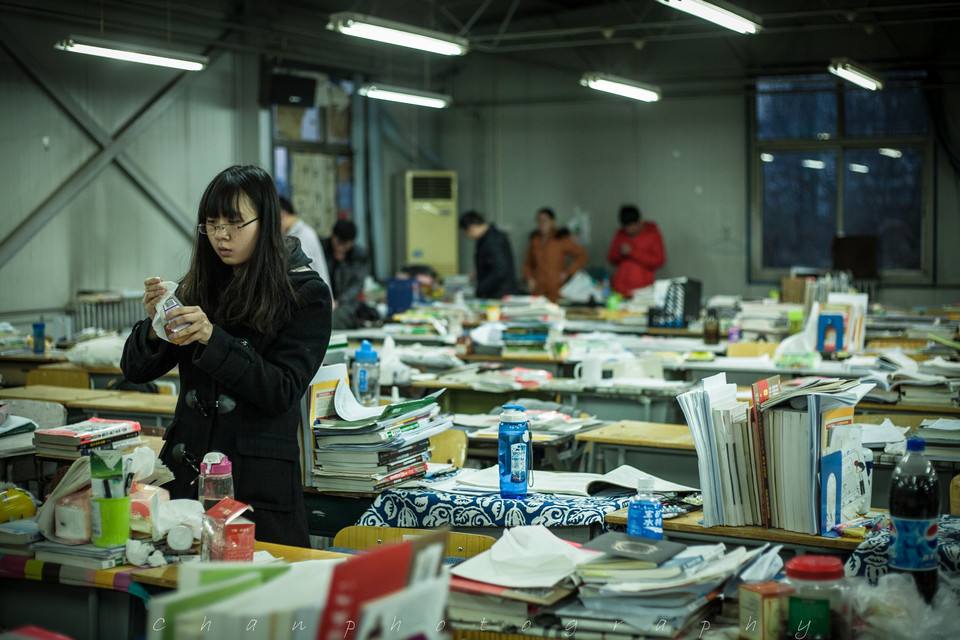 成绩一般的学生考研985大学难度大吗?考研不是高考!