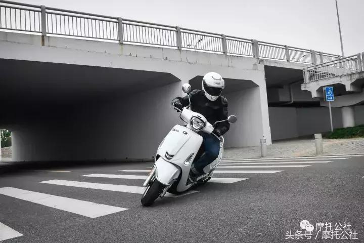 光阳anylikeq150评测,2021款光阳anylike150i踏板摩托车