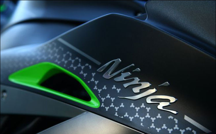 川崎zx10r米兰车展,川崎ninjazx-10rse中国售价多少