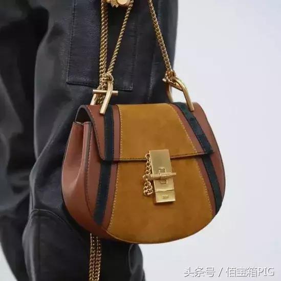 今年最火的包包正品,当下最火的爆款包包