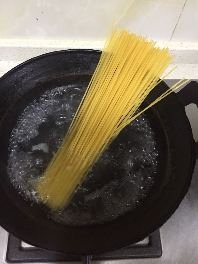 奶油蘑菇意大利面商用,儿童奶油蘑菇意面