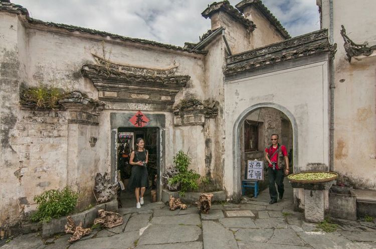 西递附近最著名的景点,西递村美丽的风景