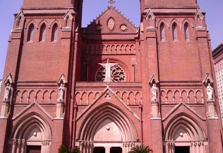 上海异域风情小镇在什么地方,上海泰晤士小镇异域风情