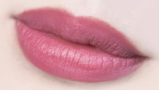 不知道给女朋友买什么色号的口红,直男必备口红100款