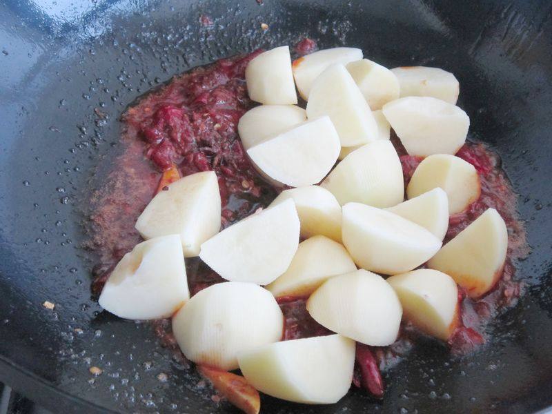 超好吃的土豆家常菜,超好吃的土豆肉饭