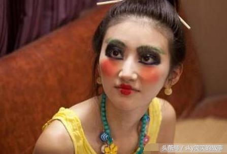 女明星扮丑谁更真实,女明星扮丑差距有多大赵丽颖