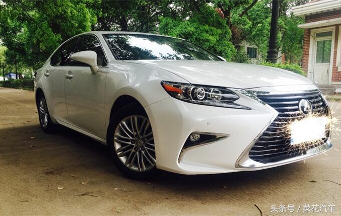 雷克萨斯30万提车,33万雷克萨斯