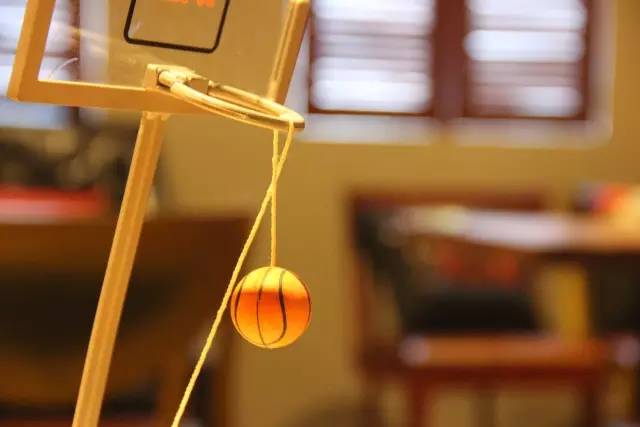 纸牌屋烤肋排店真实地址,纸牌屋烤肋排画面