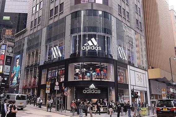 阿迪达斯被收购,阿迪达斯收购了哪些品牌