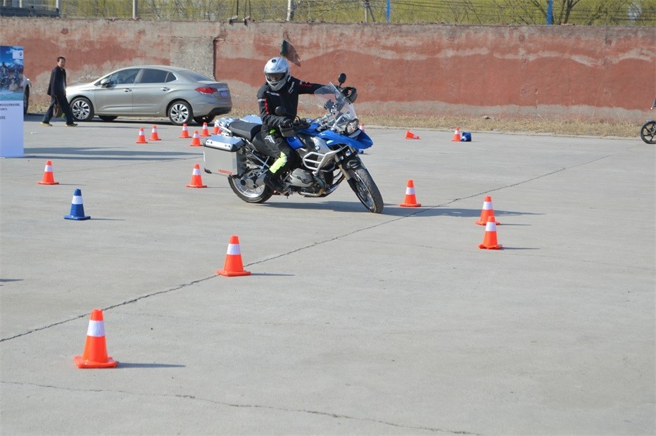 安驾培训北京大兴,安驾行培训中心