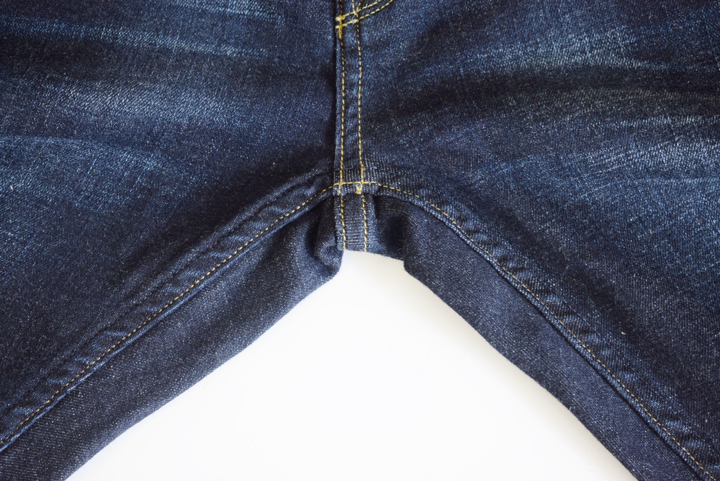 世界三大牛仔品牌到底牛在哪里？LEE锥形裤试穿告诉你