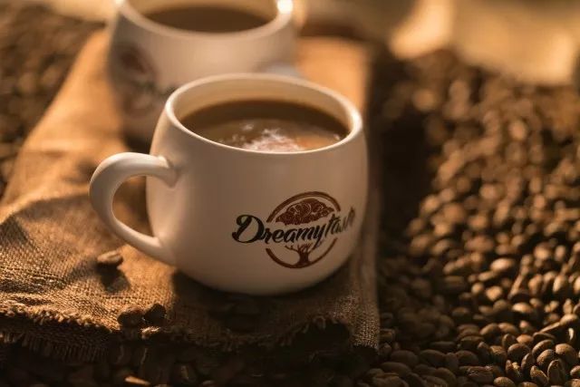 好喝的马来西亚白咖啡推荐,马来西亚最新的白咖啡