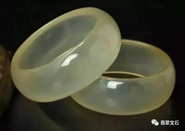 什么样的玛瑙可以叫做玉髓,如何区别玉髓