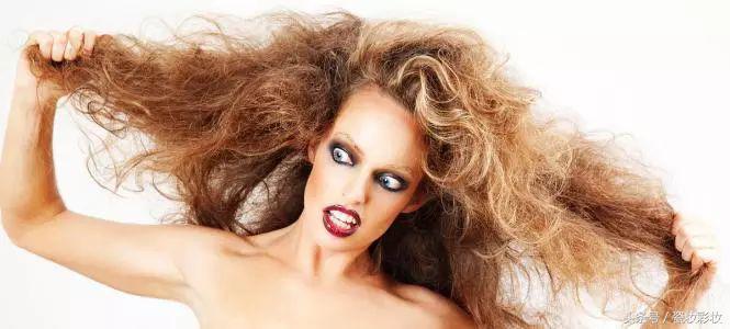 化妆失手怎么办？小c出大招帮你化腐朽为美腻