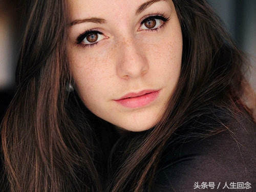 去除脸上黑斑最直接最有效的办法,脸上黑斑去除的小妙招