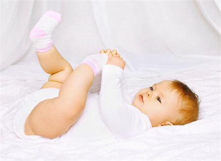 2个月宝宝戒奶睡的最佳方法,想让孩子戒掉奶睡的方法