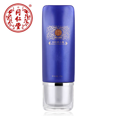 雀斑用祛斑霜好用吗,能解决雀斑的化妆品