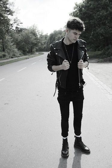 drmartens马丁靴棕色搭配,drmartens马丁靴穿搭