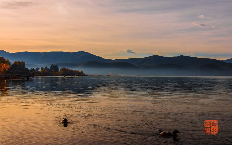 泸沽湖的静谧之美,美丽而又神秘的泸沽湖