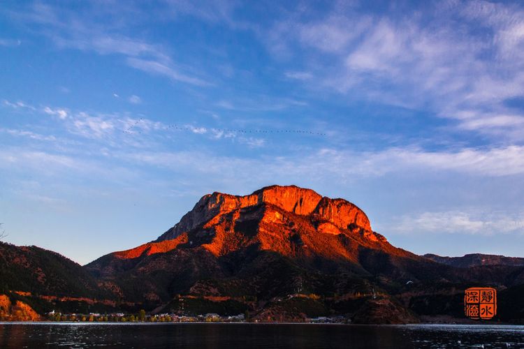 泸沽湖的静谧之美,美丽而又神秘的泸沽湖