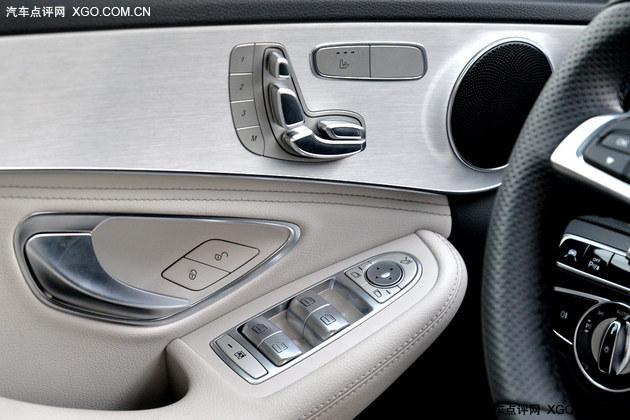 评测奔驰c300,试驾奔驰c300新款