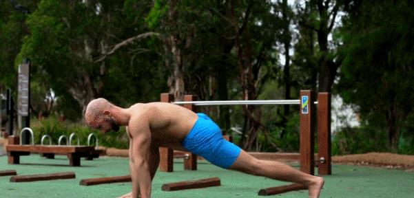 腰的柔韧性练习向前弯,怎么提升腰和腿的柔韧性