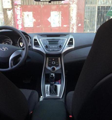 现代朗动车主评价,车主评价伊兰特优缺点