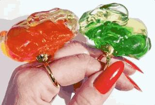 那些记忆深刻的童年糖果,童年令人难忘的8种糖果零食